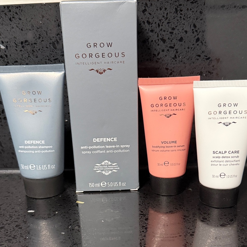 Grow Gorgeous Haircare Set - Defence shampoo,leave in spray,serum & scalp scrub